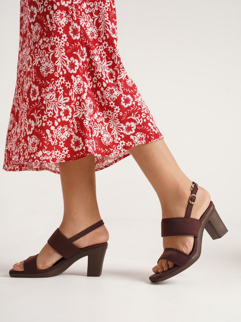 JM Looks Women's Ethnic Toe-Loop Flat Sandals | Threadwork Strap Slip-Ons Brown