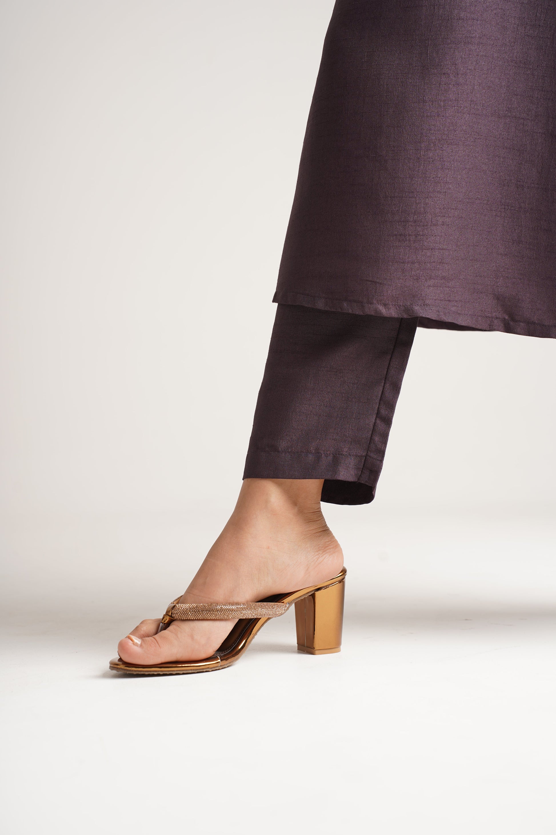 Jm Looks embellished thong block heel sandals with traditional attire
 Brown