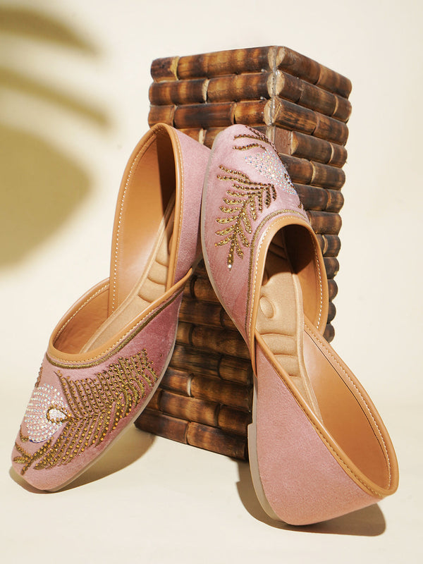 Peach Embellished Slip-On ethnic Punjabi Wedding Jutti for Women 