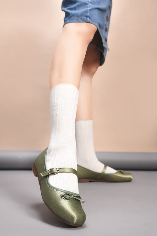 square toe mary jane flats Green