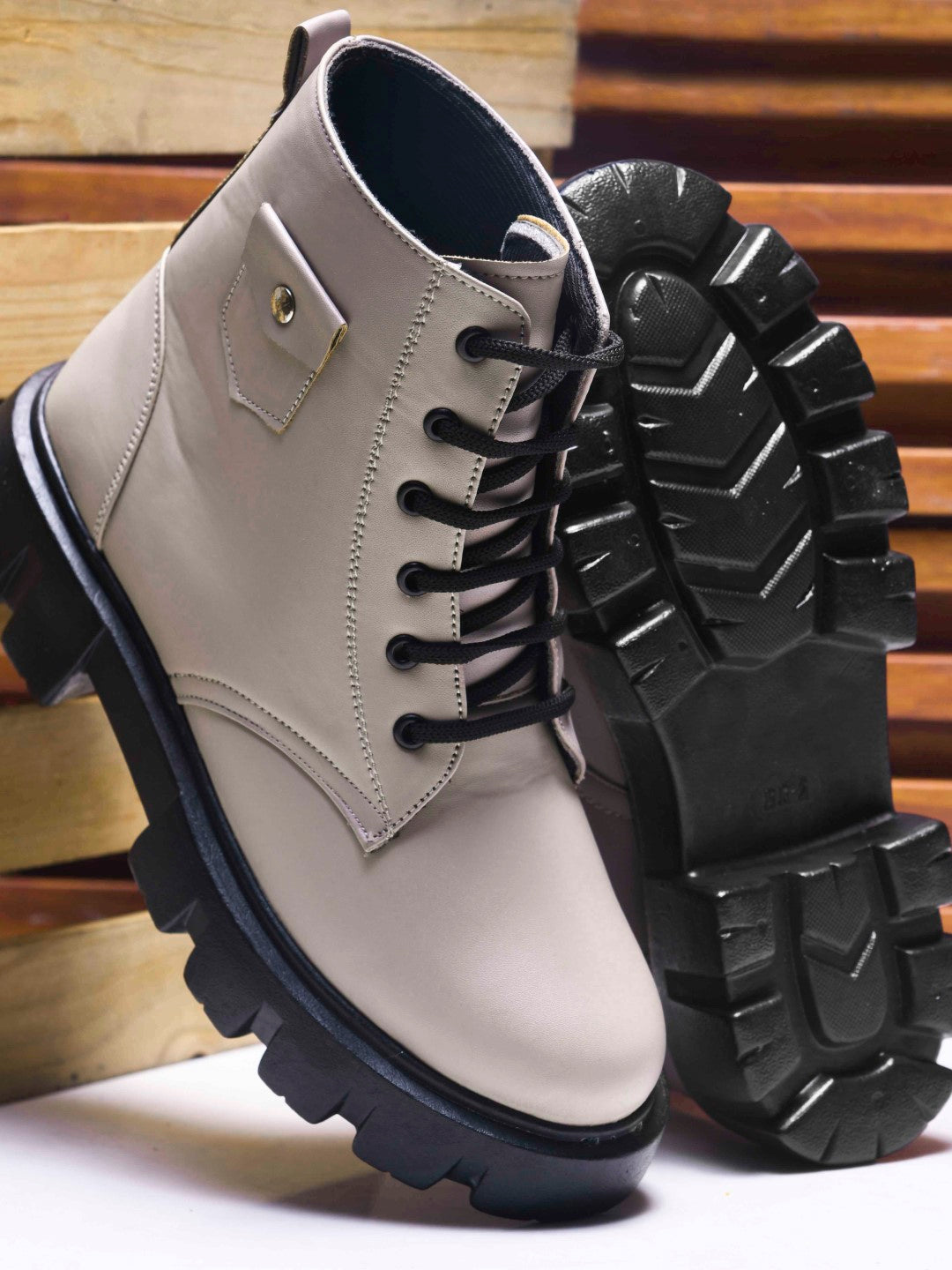 Jm Looks lace-up combat boots with a heavy-duty sole
 Cream