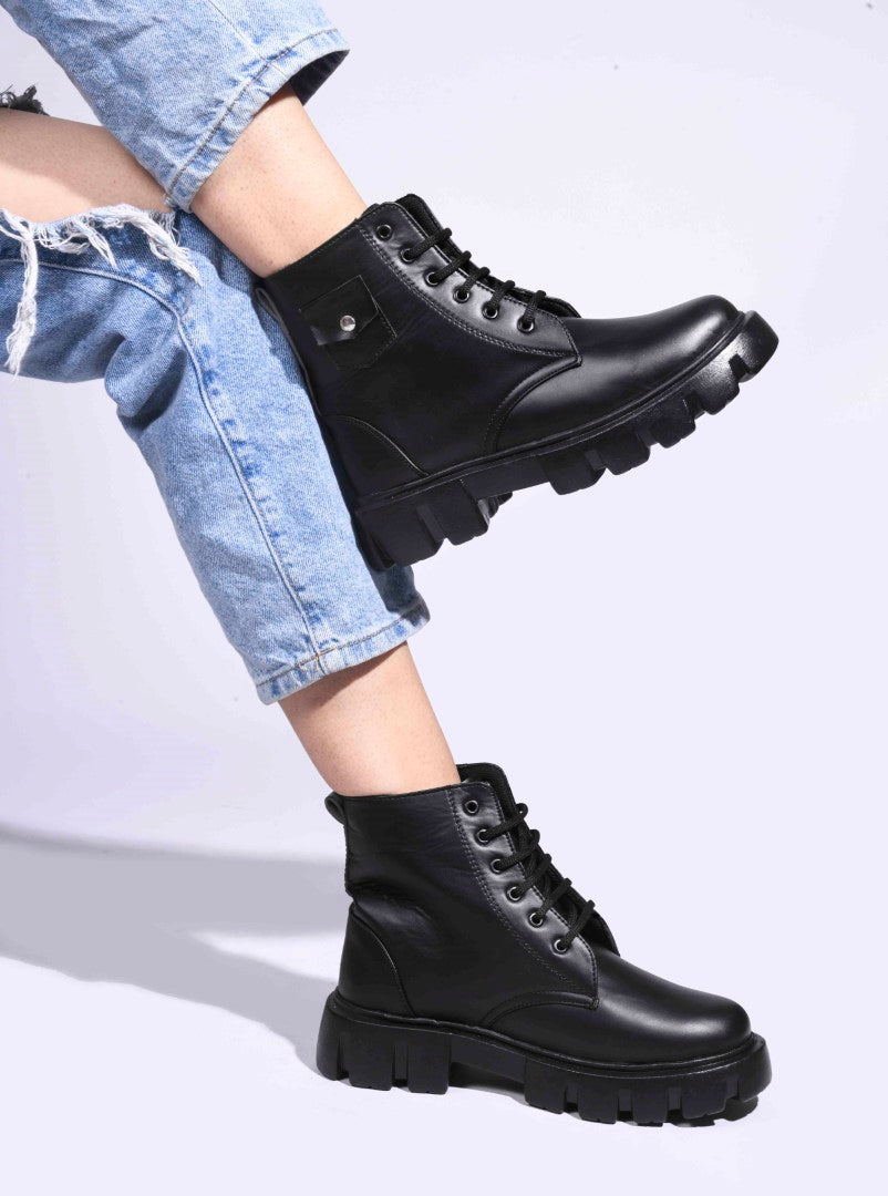 Jm Looks lace-up combat boots with a heavy-duty sole
 Black