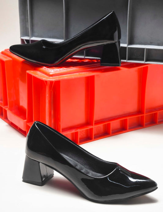 Jm Looks elegant pointed toe block heel pumps
 Black