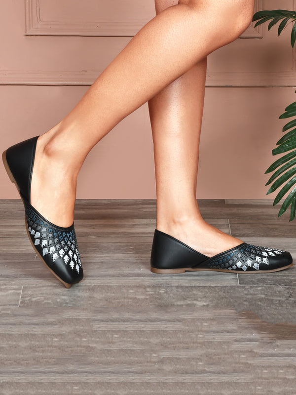 Women Ethnic Embellished Square Toe Leather Slip-On Flat jutti Black