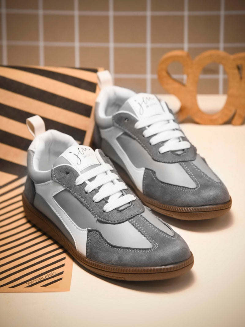 Retro Suede Sneakers - 14