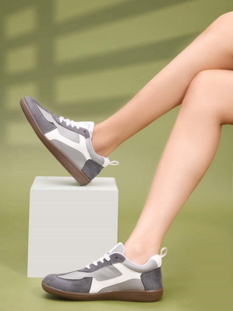 Retro Suede Sneakers - 17