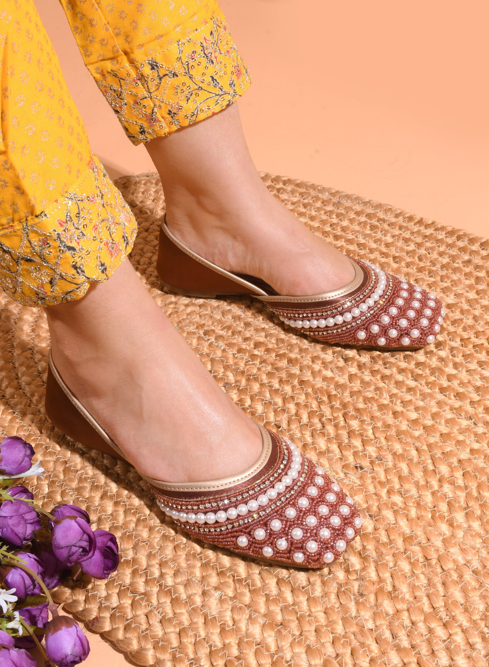 Ethnic Embellished Square Toe Mojaris for Women and Girls at JM LOOKS Maroon