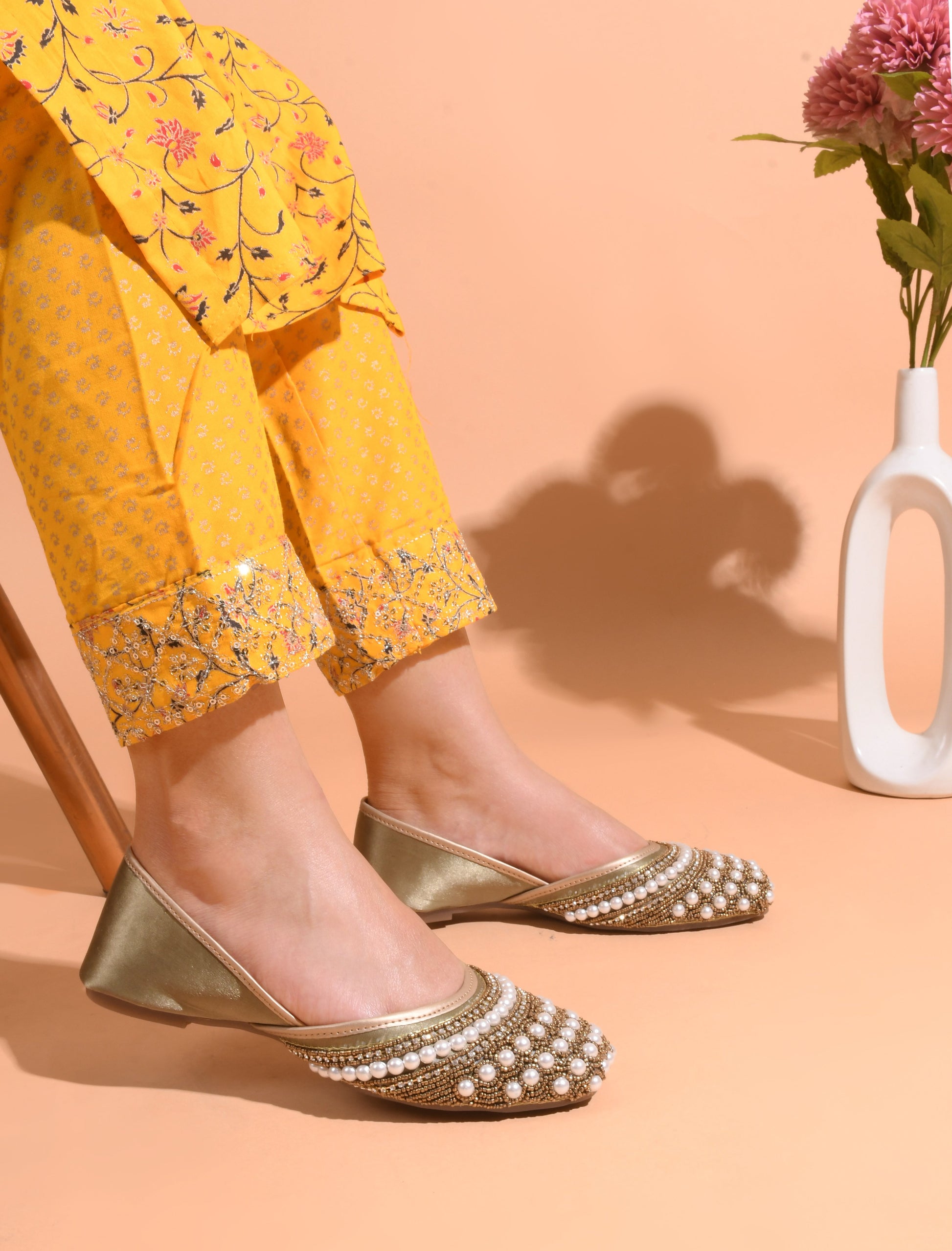 Ethnic Embellished Square Toe Mojaris for Women and Girls at JM LOOKS Green