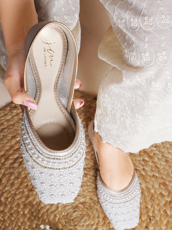 Ethnic Embellished Square Toe Mojaris for Women and Girls at JM LOOKS White