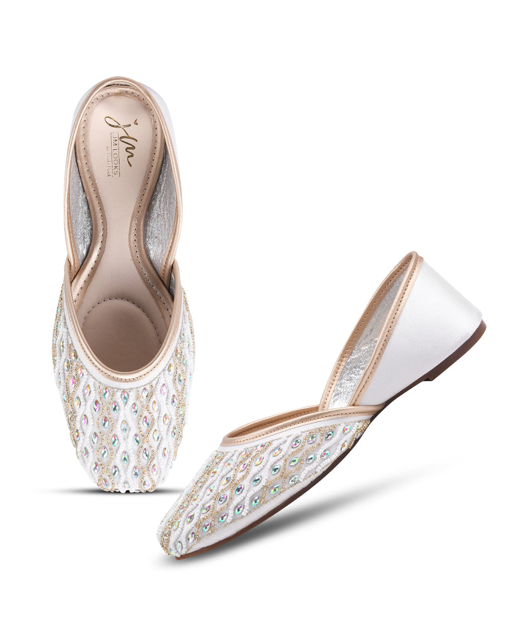 Women White Stone Embellished Embroidered Ethnic Mojaris Flats Juttis