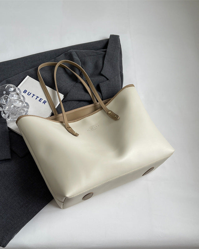 Large tote shoulder bag for women with top zip closure in cream faux leather, cream handles