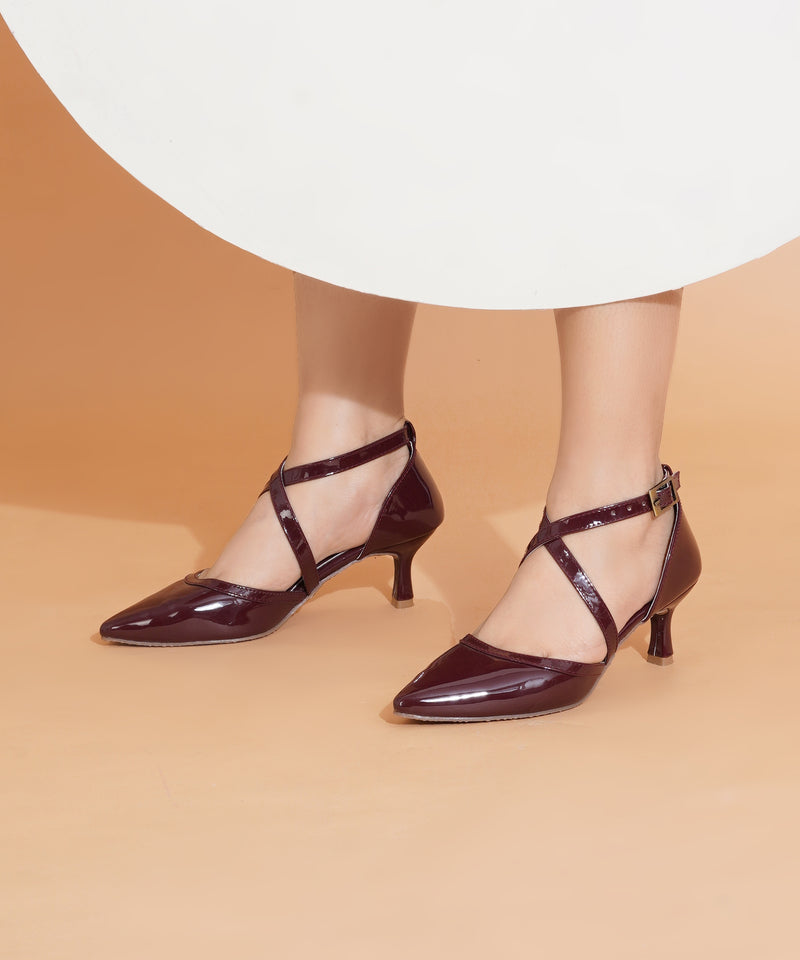 Patent Finish Pointed Toe Kitten Heels