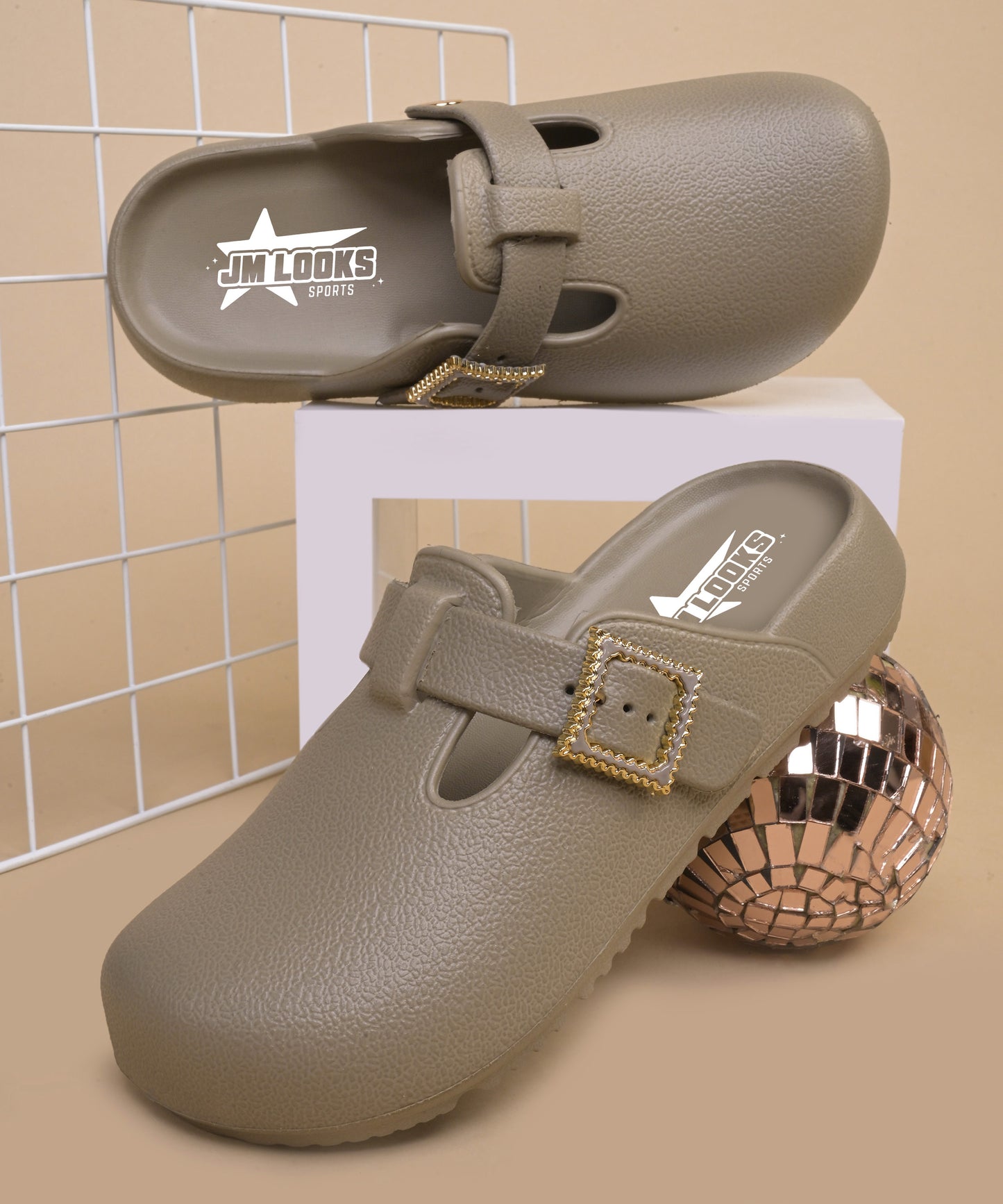 Taupe