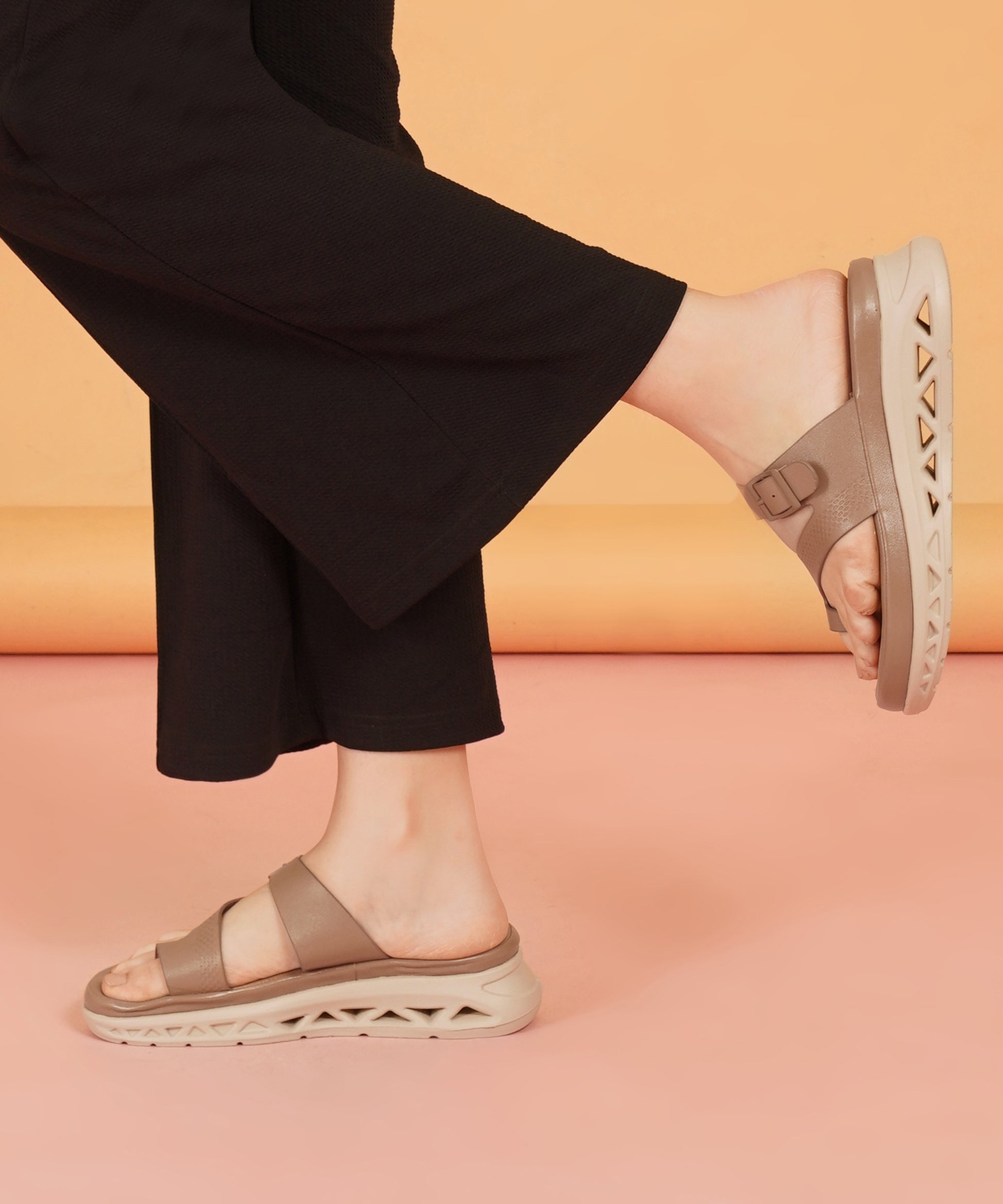 Taupe