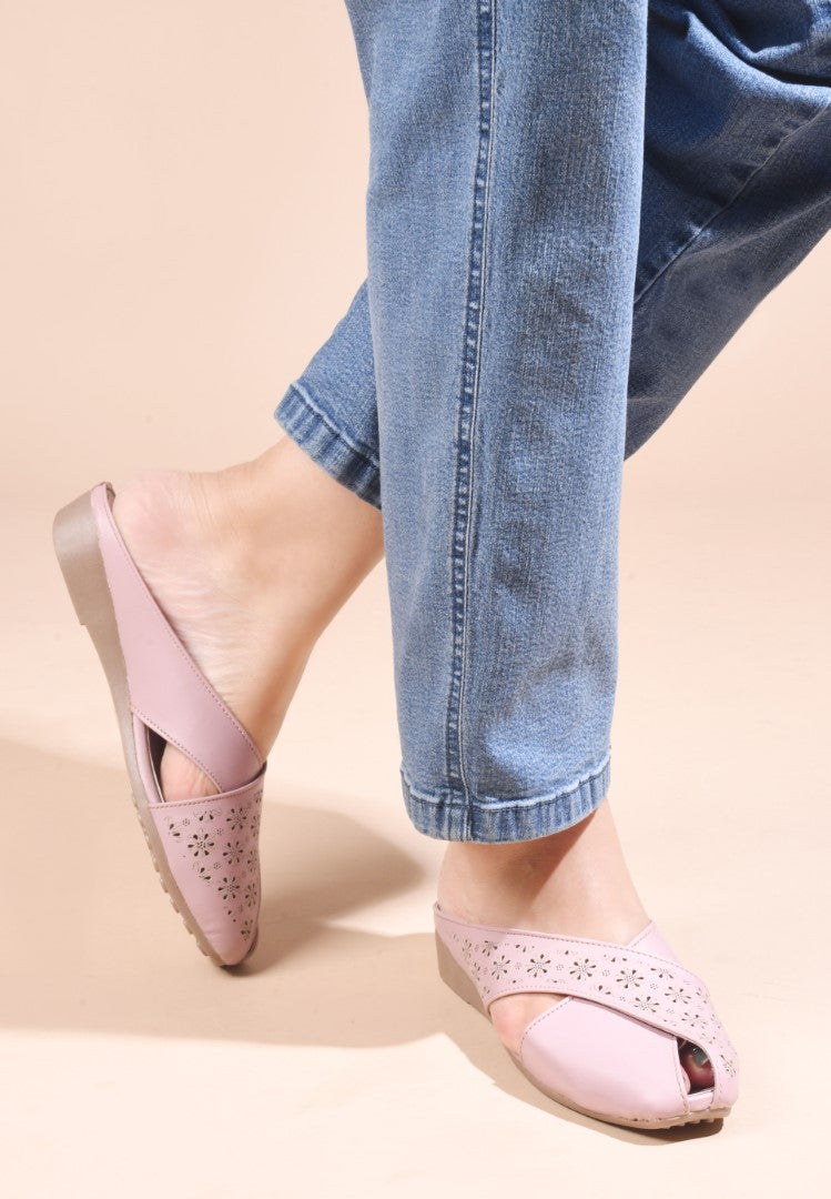 JM Looks Women's Laser-Cut Cross Strap Mules Wood Rose