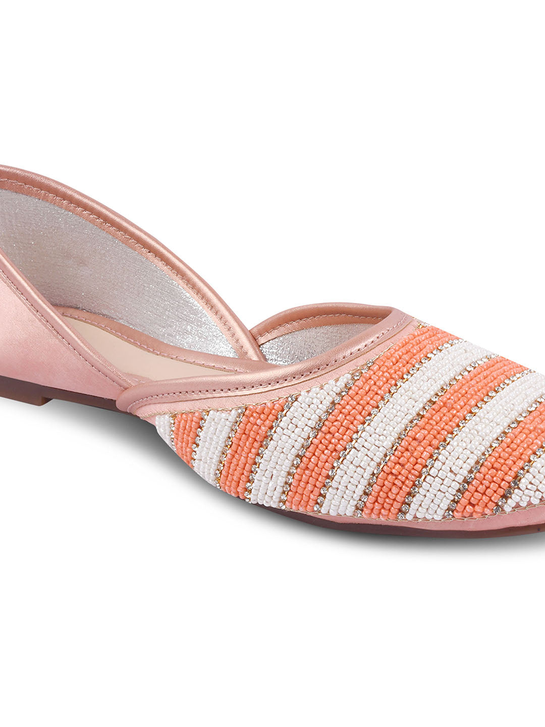 Jm Looks juttis featuring a black and white striped beaded pattern
 Peach