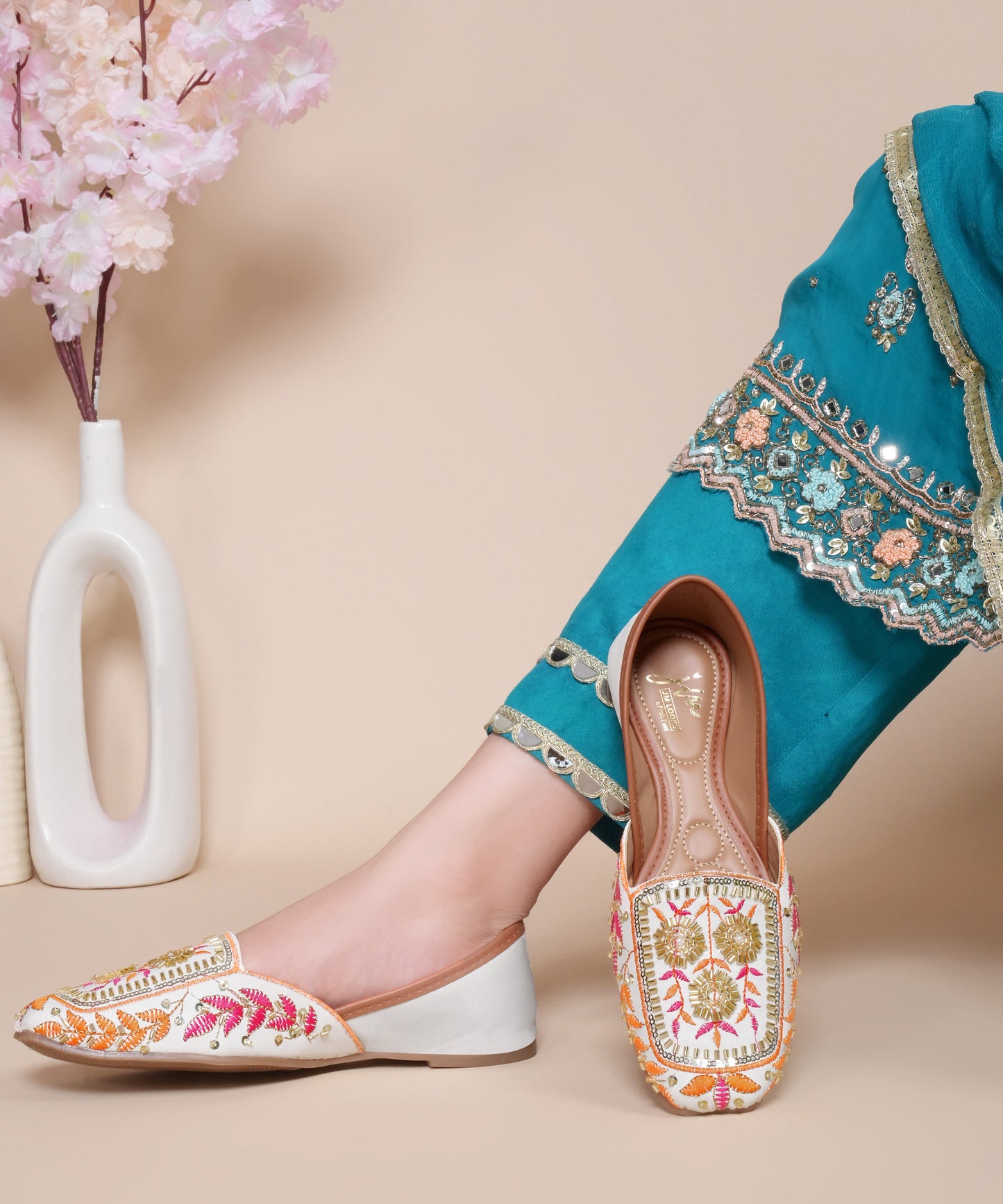 Handcrafted Embellished Traditional Juttis