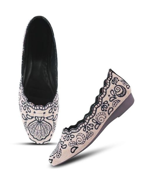 JM Looks Women Blue Embroidered Slip-On Ethnic Ballet Flats Jutti 