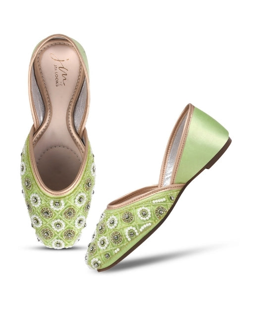 Women Pista Embellished Round-Toe Embroidered Beaded Traditional Punjabi Jutti Mojari