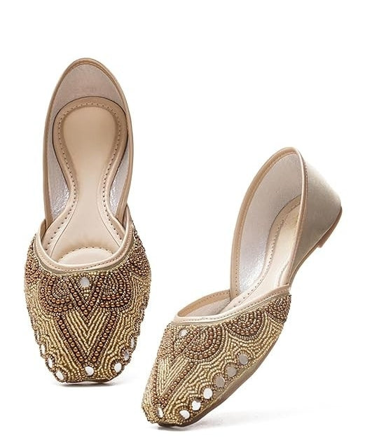 Women's Ethnic Embllished Handcrafted  Pearl & Mirror Work Beaded  Punjabi Jutti Olive