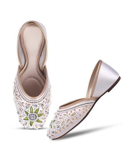 Women's White Handcrafted square toe Embellished Floral Ethnic Flats Juttis