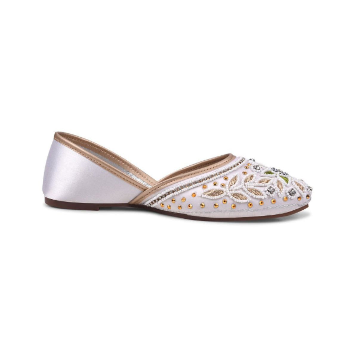 Women Embellished Floral Ethnic Juttis