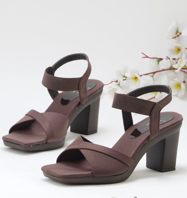 Shop Now Chunky Sandals with Ankle Strap  for Women's & Girls at JM LOOKS Brown